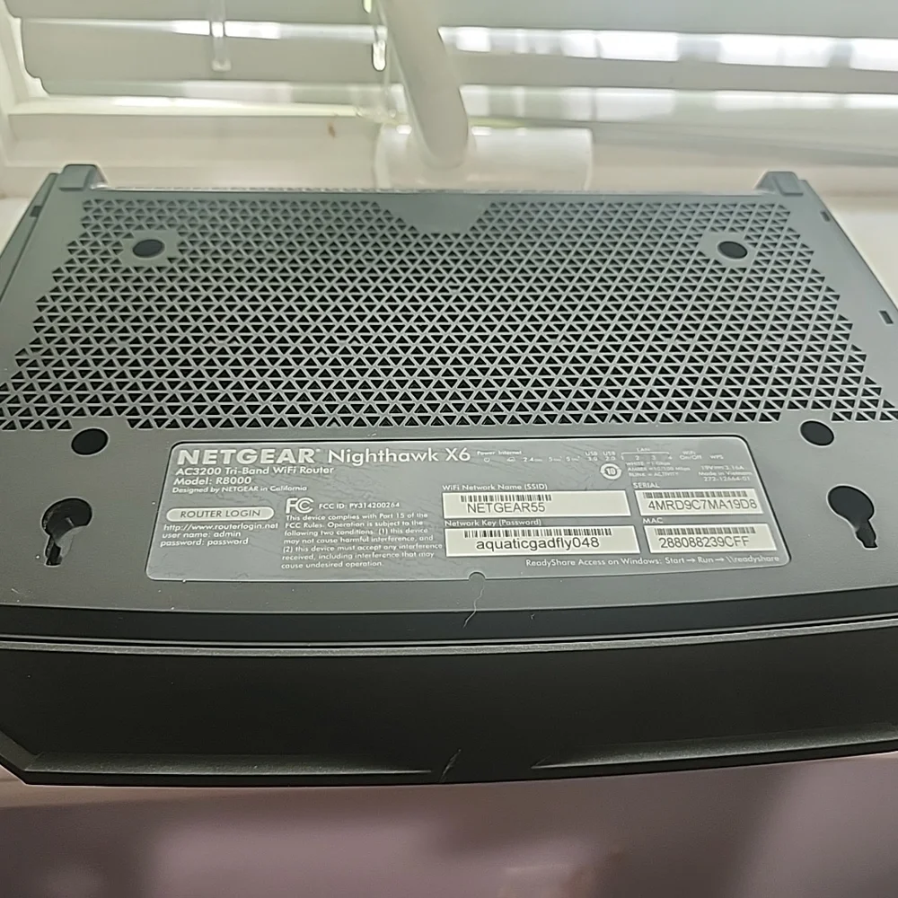 Netgear Nighthawk X6 AC3200 Wireless Router - Picture 2 of 3